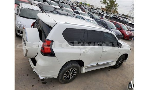Buy Import Toyota Prado White Car in Import - Dubai in Batken Buy Import Toyota Prado White Car in Import - Dubai in Batken