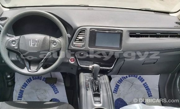 Buy Import Honda C White Bike in Import - Dubai in Batken Buy Import Honda C White Bike in Import - Dubai in Batken