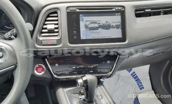 Buy Import Honda C White Bike in Import - Dubai in Batken Buy Import Honda C White Bike in Import - Dubai in Batken