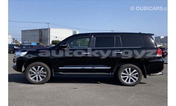 Buy Import Toyota Land Cruiser Black Car in Import - Dubai in Batken Buy Import Toyota Land Cruiser Black Car in Import - Dubai in Batken