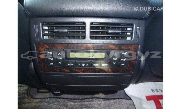 Buy Import Toyota Land Cruiser White Car in Import - Dubai in Batken Buy Import Toyota Land Cruiser White Car in Import - Dubai in Batken