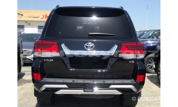 Buy Import Toyota Land Cruiser Black Car in Import - Dubai in Batken Buy Import Toyota Land Cruiser Black Car in Import - Dubai in Batken