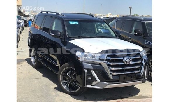 Buy Import Toyota Land Cruiser Black Car in Import - Dubai in Batken Buy Import Toyota Land Cruiser Black Car in Import - Dubai in Batken