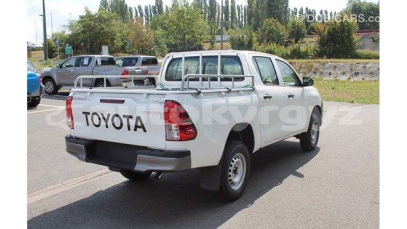 Big with watermark toyota hilux batken import dubai 3810