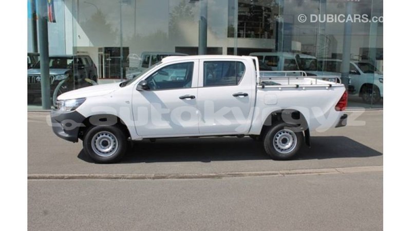 Big with watermark toyota hilux batken import dubai 3810
