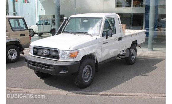 Buy Import Toyota Land Cruiser White Car in Import - Dubai in Batken Buy Import Toyota Land Cruiser White Car in Import - Dubai in Batken