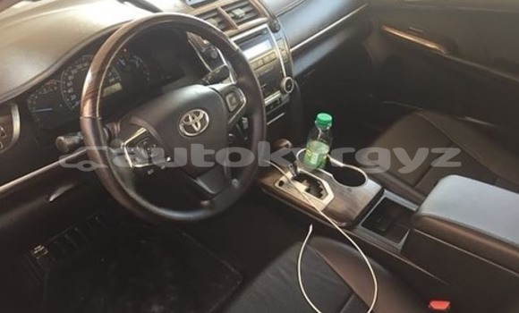 Buy Used Toyota Camry Silver Car in Bishkek in Bishkek Buy Used Toyota Camry Silver Car in Bishkek in Bishkek