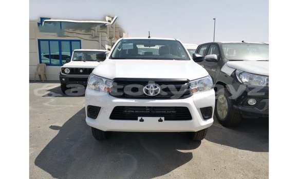 Buy Import Toyota Hilux White Car in Import - Dubai in Batken Buy Import Toyota Hilux White Car in Import - Dubai in Batken