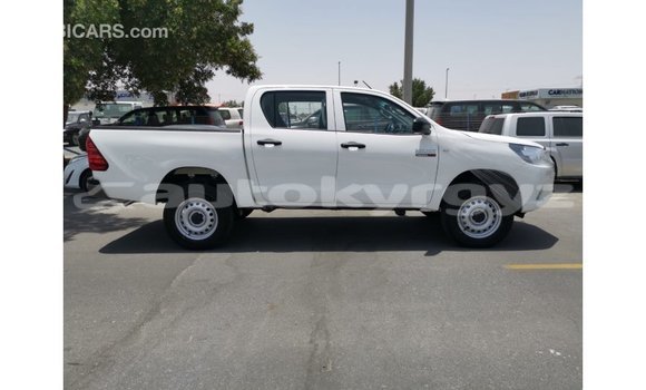 Buy Import Toyota Hilux White Car in Import - Dubai in Batken Buy Import Toyota Hilux White Car in Import - Dubai in Batken