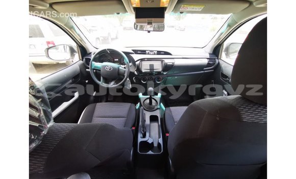 Buy Import Toyota Hilux White Car in Import - Dubai in Batken Buy Import Toyota Hilux White Car in Import - Dubai in Batken