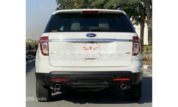 Buy Import Ford Explorer White Car in Import - Dubai in Batken Buy Import Ford Explorer White Car in Import - Dubai in Batken