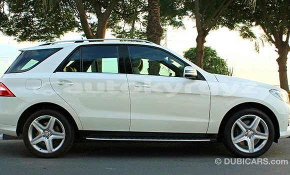 Buy Import Mercedes-Benz 190 White Car in Import - Dubai in Batken Buy Import Mercedes-Benz 190 White Car in Import - Dubai in Batken