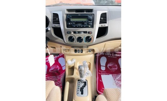 Buy Import Toyota Fortuner White Car in Import - Dubai in Batken Buy Import Toyota Fortuner White Car in Import - Dubai in Batken