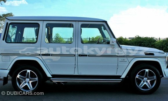 Buy Import Mercedes-Benz KOMPRESSOR White Car in Import - Dubai in Batken Buy Import Mercedes-Benz KOMPRESSOR White Car in Import - Dubai in Batken