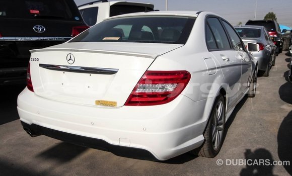 Buy Import Mercedes-Benz 200 White Car in Import - Dubai in Batken Buy Import Mercedes-Benz 200 White Car in Import - Dubai in Batken