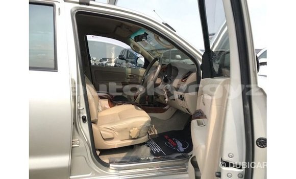 Buy Import Toyota Hilux Other Car in Import - Dubai in Batken Buy Import Toyota Hilux Other Car in Import - Dubai in Batken
