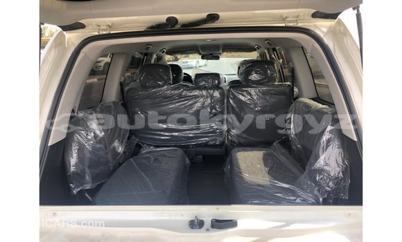 Buy Import Toyota Land Cruiser White Car in Import - Dubai in Batken Buy Import Toyota Land Cruiser White Car in Import - Dubai in Batken