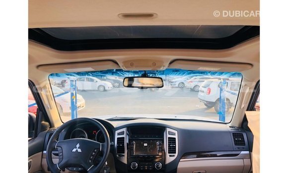 Buy Import Mitsubishi Pajero Black Car in Import - Dubai in Batken Buy Import Mitsubishi Pajero Black Car in Import - Dubai in Batken