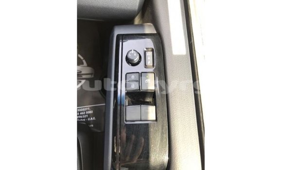 Buy Import Toyota Granvia White Car in Import - Dubai in Batken Buy Import Toyota Granvia White Car in Import - Dubai in Batken