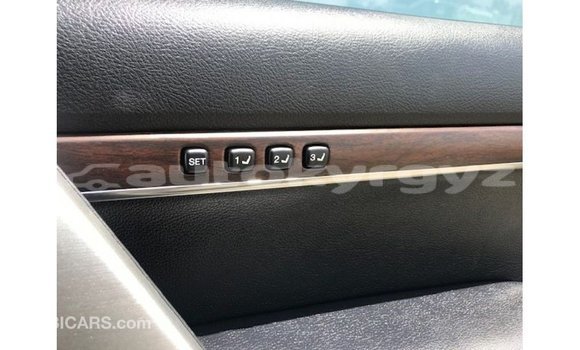 Buy Import Toyota Land Cruiser White Car in Import - Dubai in Batken Buy Import Toyota Land Cruiser White Car in Import - Dubai in Batken