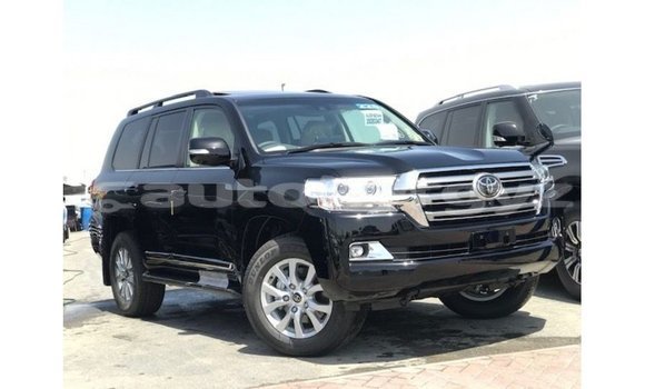 Buy Import Toyota Land Cruiser Black Car in Import - Dubai in Batken