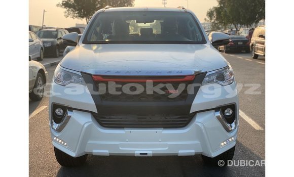 Buy Import Toyota Fortuner White Car in Import - Dubai in Batken Buy Import Toyota Fortuner White Car in Import - Dubai in Batken