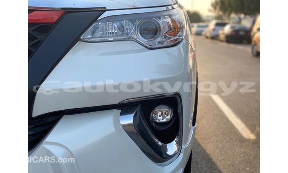 Buy Import Toyota Fortuner White Car in Import - Dubai in Batken Buy Import Toyota Fortuner White Car in Import - Dubai in Batken