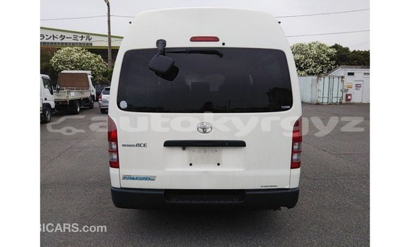 Buy Import Toyota Hiace White Car in Import - Dubai in Batken Buy Import Toyota Hiace White Car in Import - Dubai in Batken