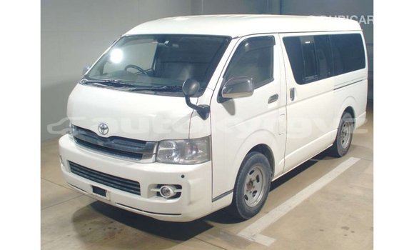 Buy Import Toyota Hiace White Car in Import - Dubai in Batken Buy Import Toyota Hiace White Car in Import - Dubai in Batken