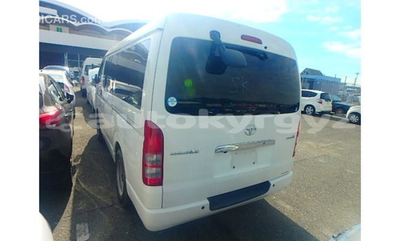 Buy Import Toyota Hiace White Car in Import - Dubai in Batken Buy Import Toyota Hiace White Car in Import - Dubai in Batken