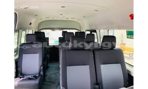 Buy Import Toyota Hiace White Car in Import - Dubai in Batken Buy Import Toyota Hiace White Car in Import - Dubai in Batken