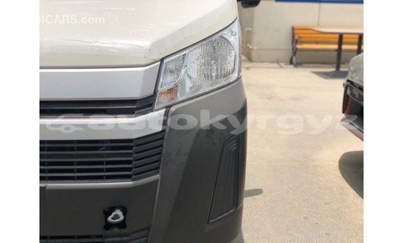 Buy Import Toyota Hiace White Car in Import - Dubai in Batken Buy Import Toyota Hiace White Car in Import - Dubai in Batken