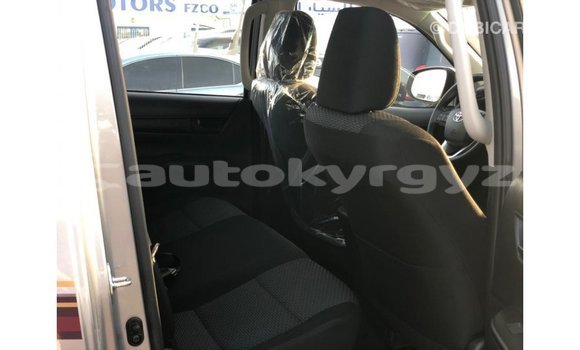 Buy Import Toyota Hilux Other Car in Import - Dubai in Batken Buy Import Toyota Hilux Other Car in Import - Dubai in Batken