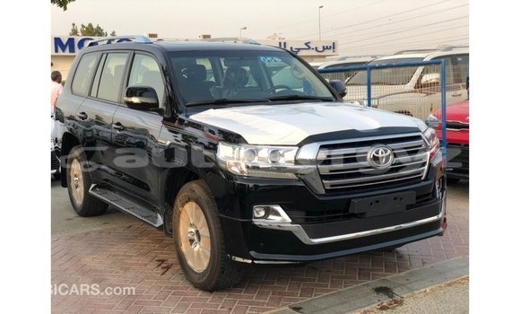 Buy Import Toyota Land Cruiser Black Car in Import - Dubai in Batken Buy Import Toyota Land Cruiser Black Car in Import - Dubai in Batken