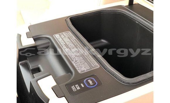 Buy Import Toyota Land Cruiser Black Car in Import - Dubai in Batken Buy Import Toyota Land Cruiser Black Car in Import - Dubai in Batken