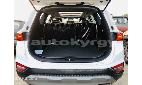 Buy Import Hyundai Santa Fe White Car in Import - Dubai in Batken Buy Import Hyundai Santa Fe White Car in Import - Dubai in Batken
