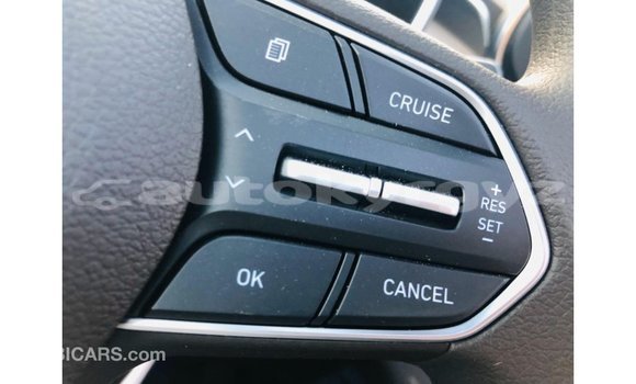 Buy Import Hyundai Santa Fe White Car in Import - Dubai in Batken Buy Import Hyundai Santa Fe White Car in Import - Dubai in Batken