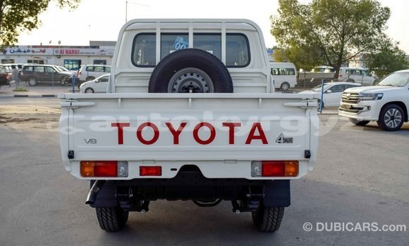 Buy Import Toyota Land Cruiser White Car in Import - Dubai in Batken Buy Import Toyota Land Cruiser White Car in Import - Dubai in Batken