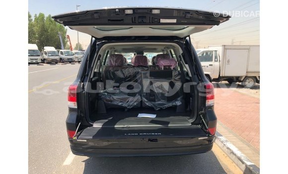 Buy Import Toyota Land Cruiser Black Car in Import - Dubai in Batken Buy Import Toyota Land Cruiser Black Car in Import - Dubai in Batken