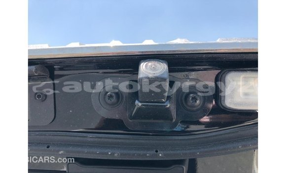 Buy Import Toyota Land Cruiser Black Car in Import - Dubai in Batken Buy Import Toyota Land Cruiser Black Car in Import - Dubai in Batken