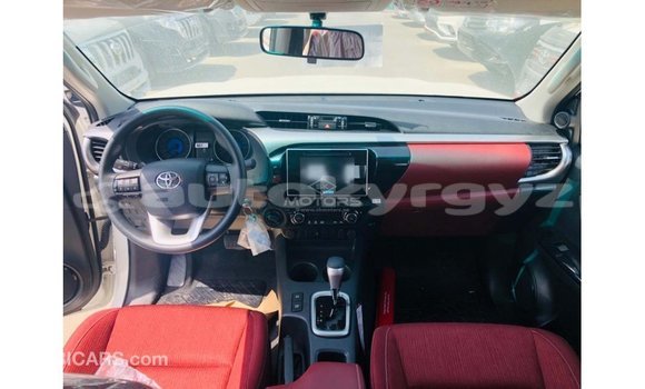 Buy Import Toyota Hilux White Car in Import - Dubai in Batken Buy Import Toyota Hilux White Car in Import - Dubai in Batken