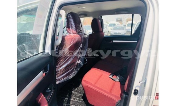 Buy Import Toyota Hilux White Car in Import - Dubai in Batken Buy Import Toyota Hilux White Car in Import - Dubai in Batken