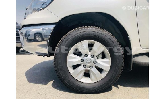 Buy Import Toyota Hilux White Car in Import - Dubai in Batken Buy Import Toyota Hilux White Car in Import - Dubai in Batken