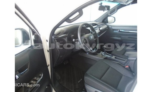 Buy Import Toyota Hilux White Car in Import - Dubai in Batken Buy Import Toyota Hilux White Car in Import - Dubai in Batken