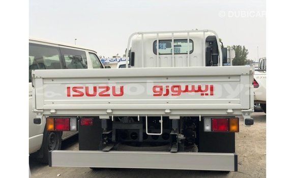 Buy Import Isuzu Rodeo White Car in Import - Dubai in Batken Buy Import Isuzu Rodeo White Car in Import - Dubai in Batken