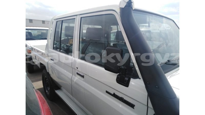 Big with watermark toyota land cruiser batken import dubai 3963