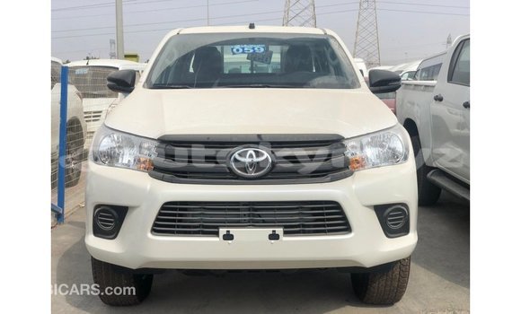 Buy Import Toyota Hilux White Car in Import - Dubai in Batken Buy Import Toyota Hilux White Car in Import - Dubai in Batken