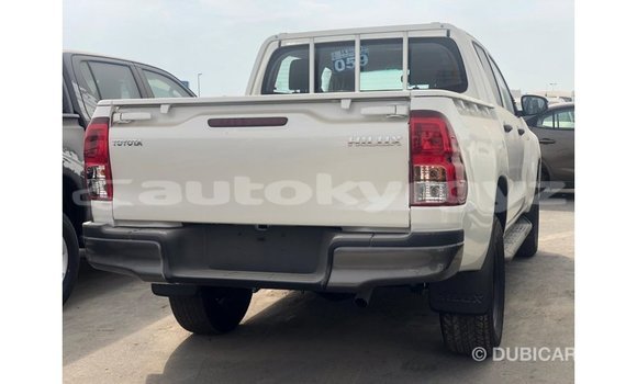 Buy Import Toyota Hilux White Car in Import - Dubai in Batken Buy Import Toyota Hilux White Car in Import - Dubai in Batken