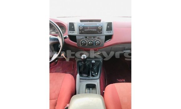 Buy Import Toyota Hilux Red Car in Import - Dubai in Batken Buy Import Toyota Hilux Red Car in Import - Dubai in Batken