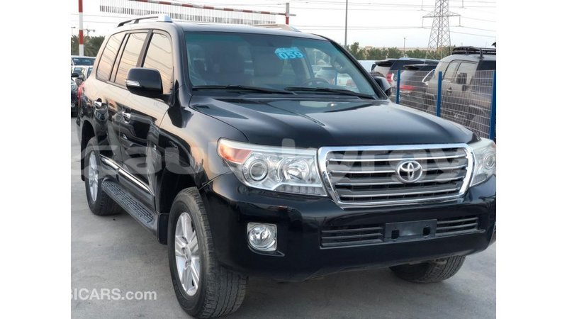 Big with watermark toyota land cruiser batken import dubai 3976